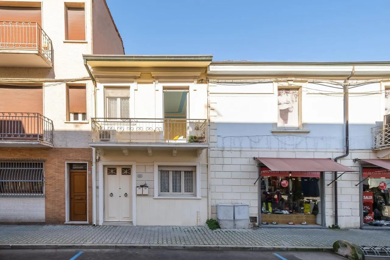 Holiday home Villino Clara Villa Viareggio